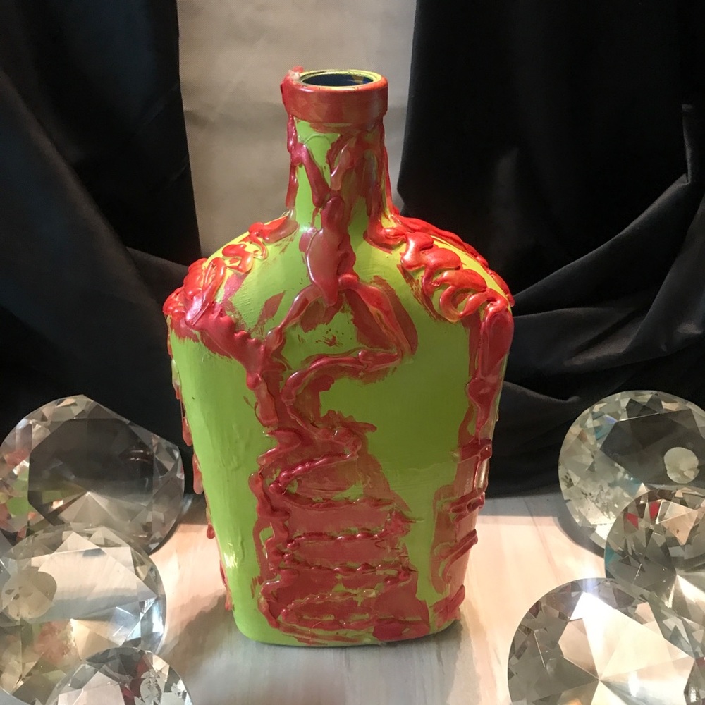 💚❤️Bottle Vase❤️💚
